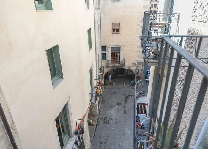 Bravissimo Placa Dels Raims Apartman *