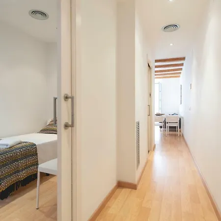 Bravissimo Placa Dels Raims * ז'ירונה